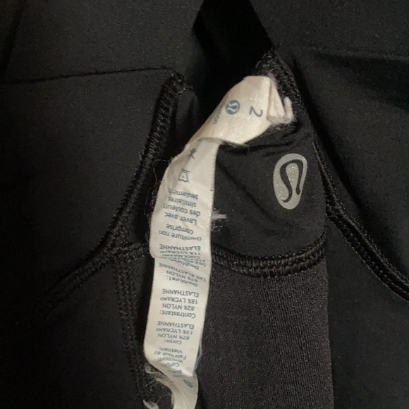 Lululemon top - Picture 3 of 3